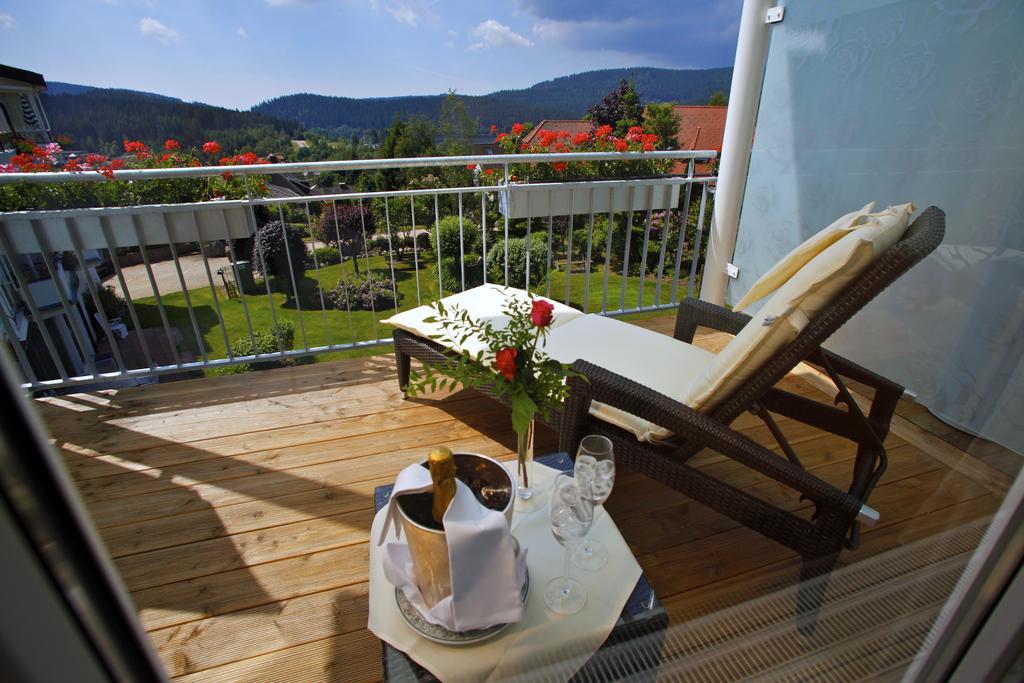 Hotel Parkhotel Flora Am 4*